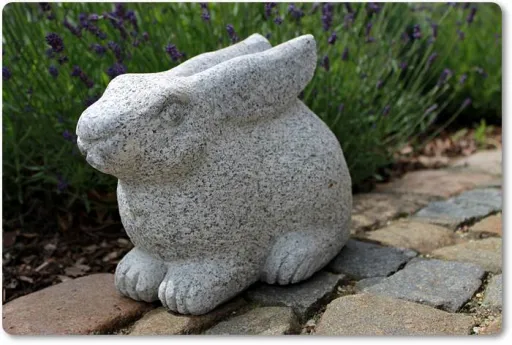 Tierfigur Hase aus witterungsbeständigem Granit