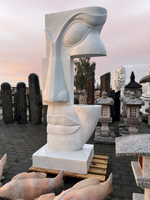 Exklusive Marmor-Gartenskulptur, als Bueste