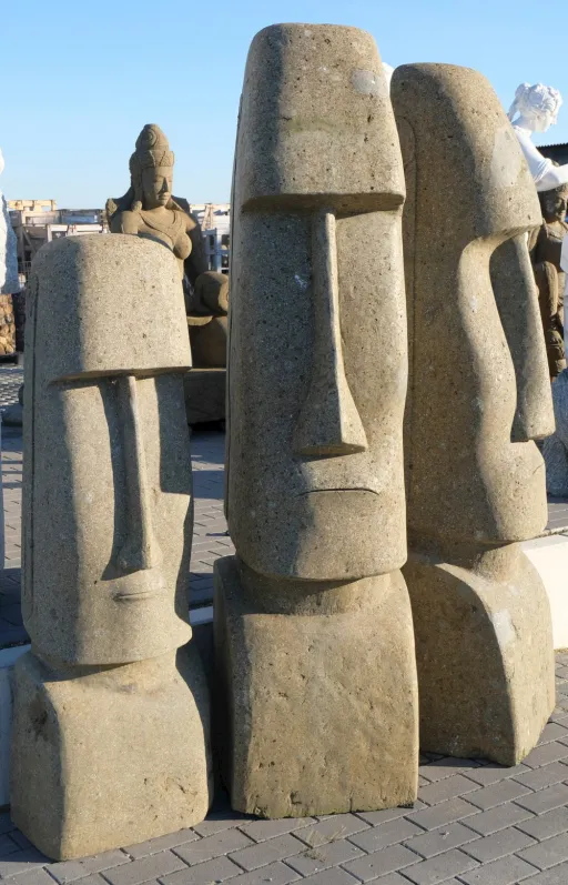 Gruppe Moai Steinköpfe