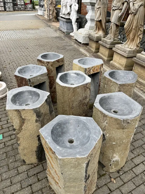 Standwaschbecken aus Naturstein Basalt