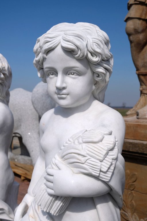 Steinfiguren 'Putten vier Jahreszeiten' aus Marmor