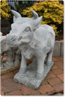 Tierfigur Kuh aus Granit