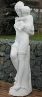 Skulptur Badende mit Kind aus weißem Marmor für den Garten
