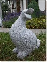 Ente aus Granit für die Gartengestaltung