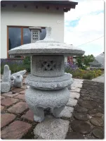 Steinlaterne Kodai maru aus Naturstein Granit