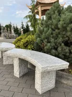 Gartenbank aus drei Teilen