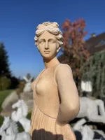 Portrait der Skulptur Tänzerin