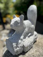 Eichhörnchen aus Granit