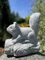 Eichhörnchen aus Granit