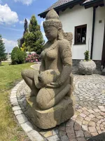 Steinfigur Siwa (Shiva) im Garten