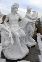 Skulpturengruppe aus Naturstein Marmor