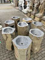 Standwaschbecken aus Naturstein Basalt