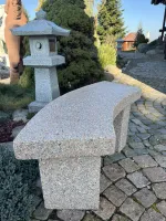 Steinbank Wien aus rotem Granit