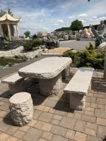 Steinmöbel für den Garten