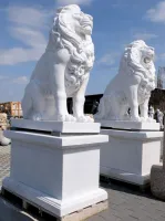 Wächterlöwen Löwenpaar aus Marmor