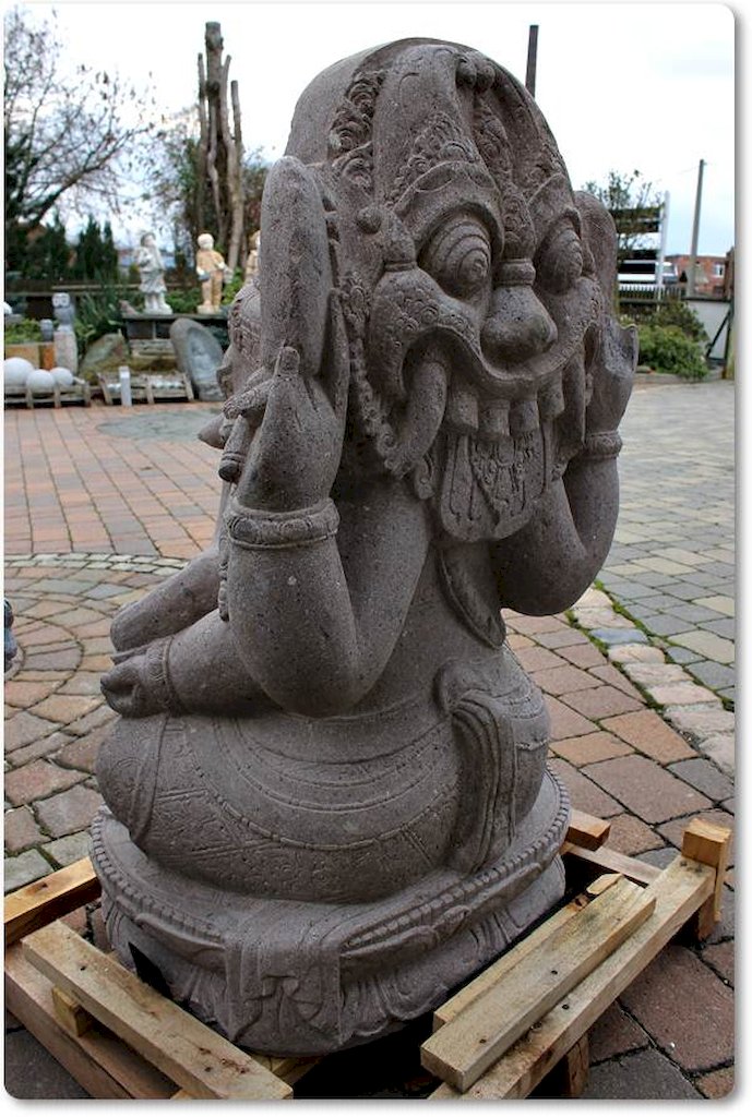 Skulptur Ganesha aus rotbrauner Lava