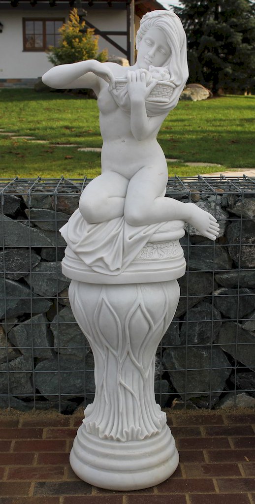 Steinfigur Sitzende Frau mit Katze Skulptur Marmor Naturstein