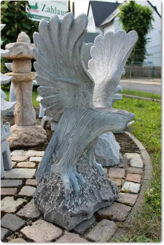 Adler aus Kalkstein