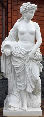 Skulptur Wassernymphe aus Marmor